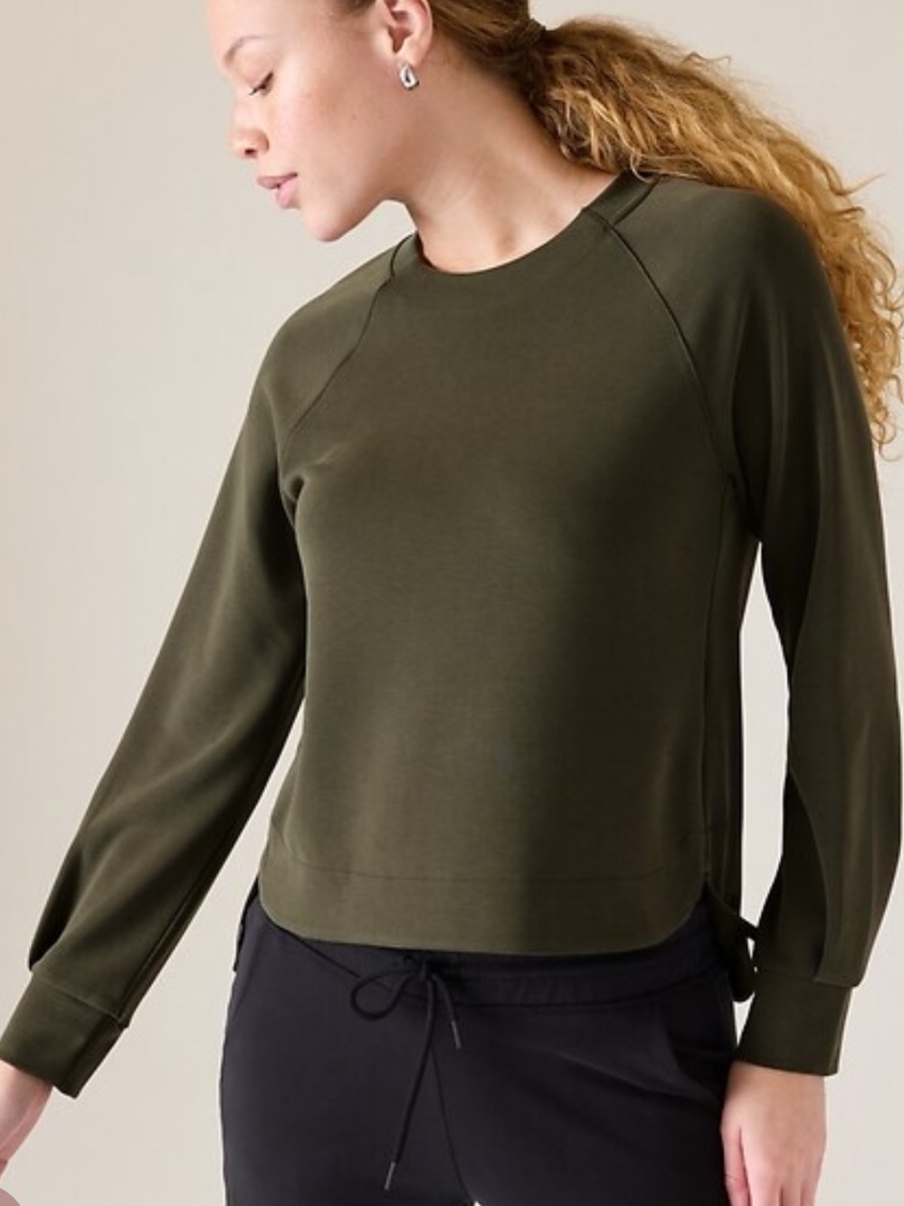 Athleta Seasoft Crewneck Sweatshirt - Aspin Olive